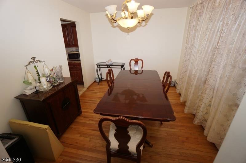 Rahway City, NJ 07065,348 W Emerson Ave