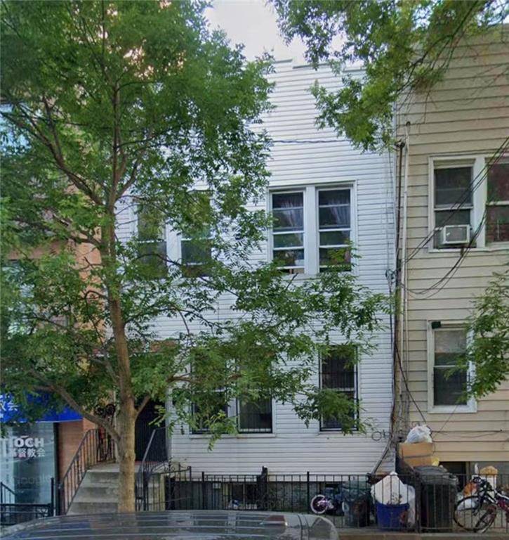 Brooklyn, NY 11219,938 40th ST