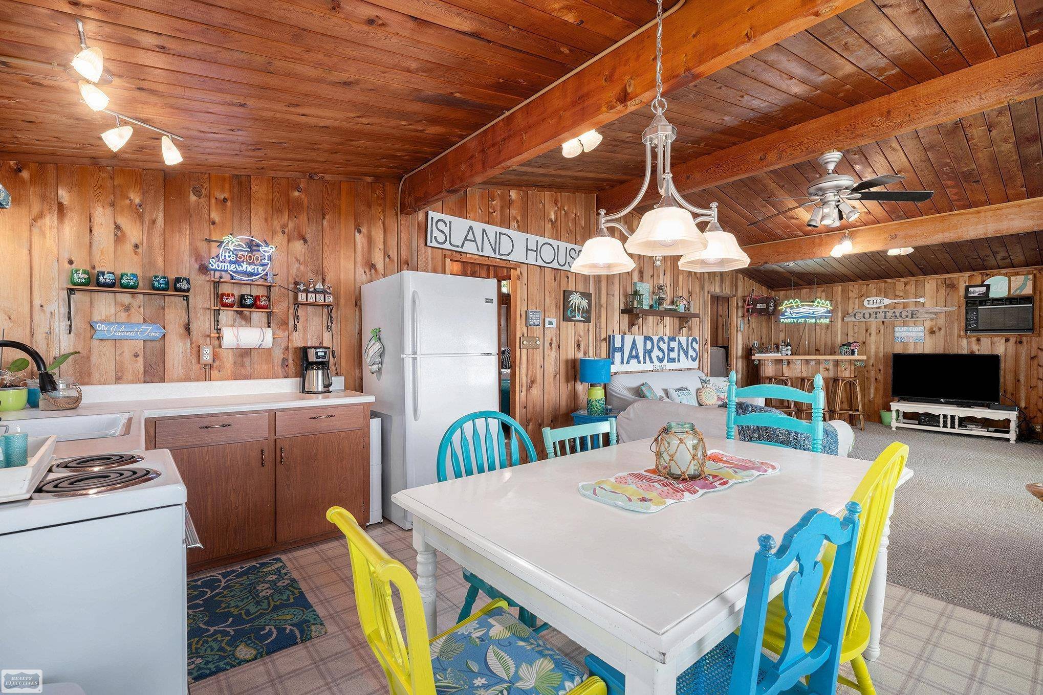 Harsens Island, MI 48028,2090 N Channel RD