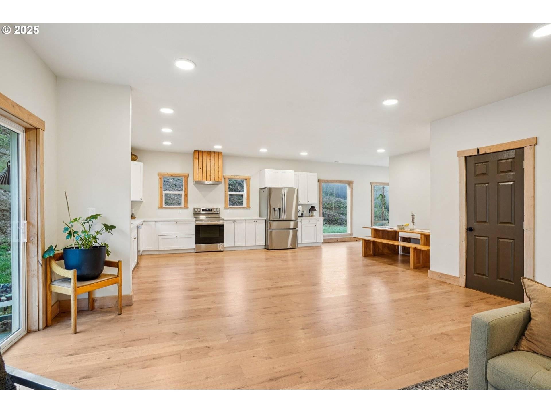 Kelso, WA 98626,1016 LINCOLN LN