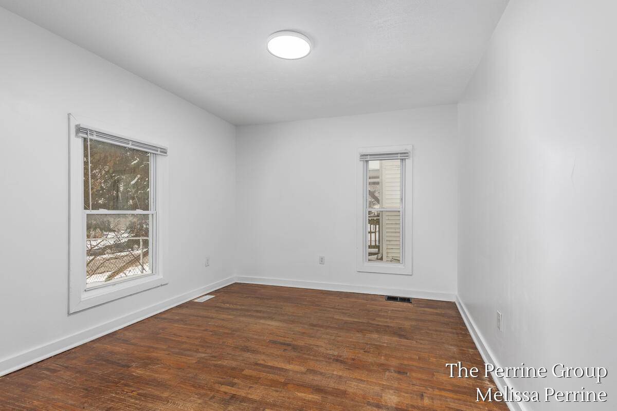 Grand Rapids, MI 49504,243 Straight AVE SW