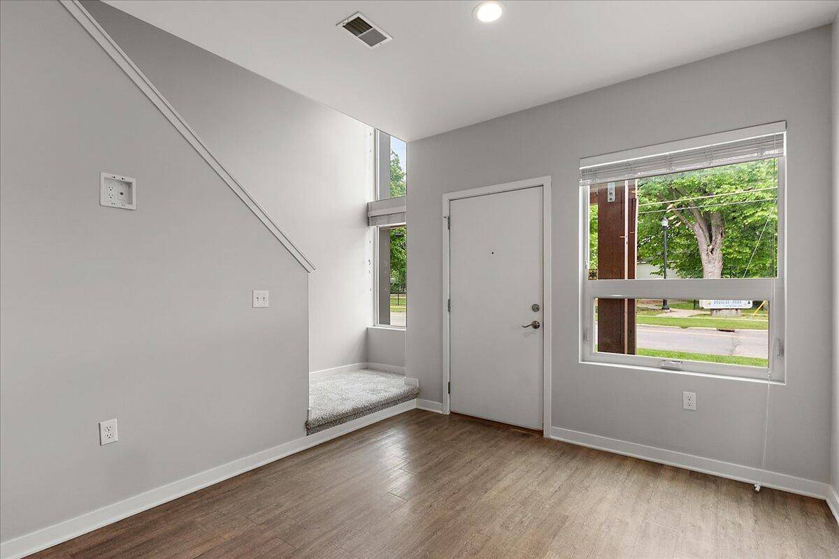 Grand Rapids, MI 49504,600 Douglas ST NW #620C