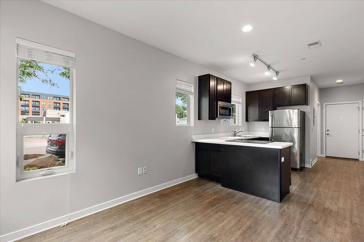 Grand Rapids, MI 49504,600 Douglas ST NW #620C