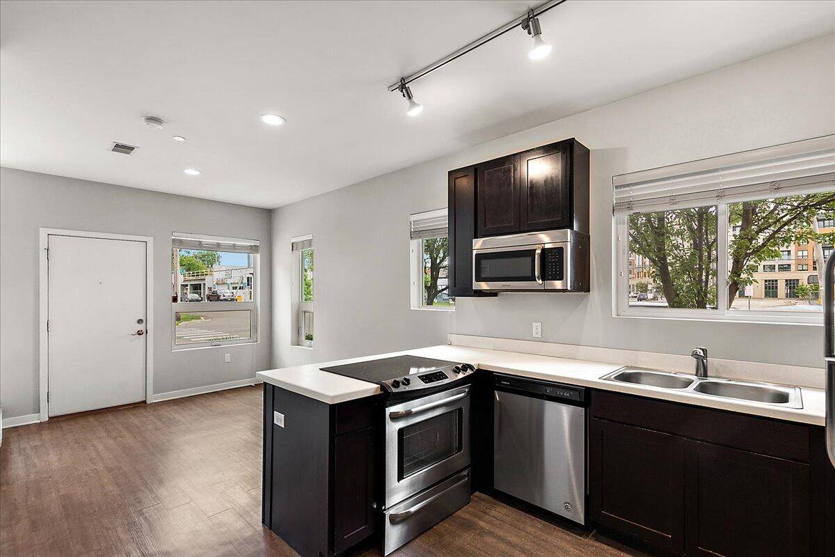 Grand Rapids, MI 49504,600 Douglas ST NW #620D