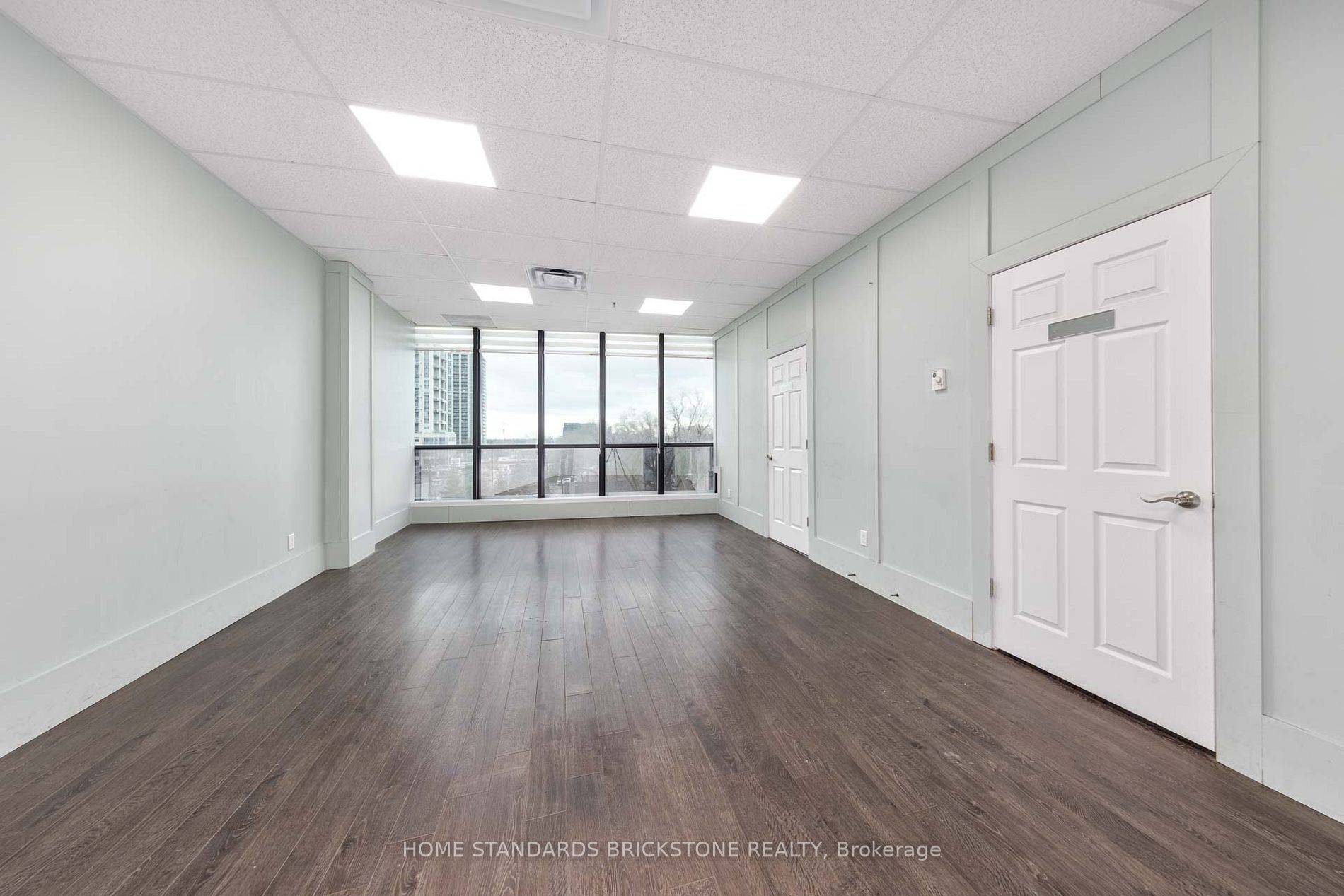 Toronto C07, ON M2N 5M6,4750 Yonge ST #334