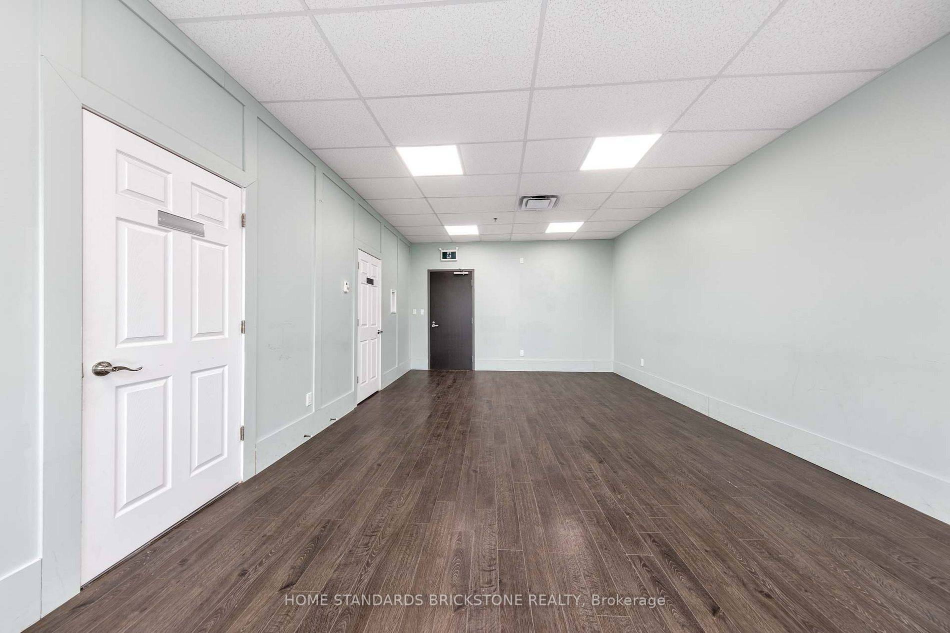 Toronto C07, ON M2N 5M6,4750 Yonge ST #334