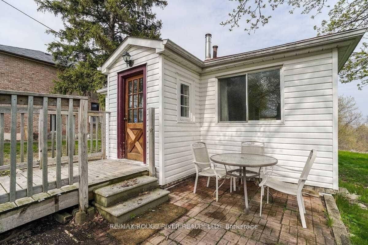 Pickering, ON L1V 1S3,1725 Spruce Hill RD