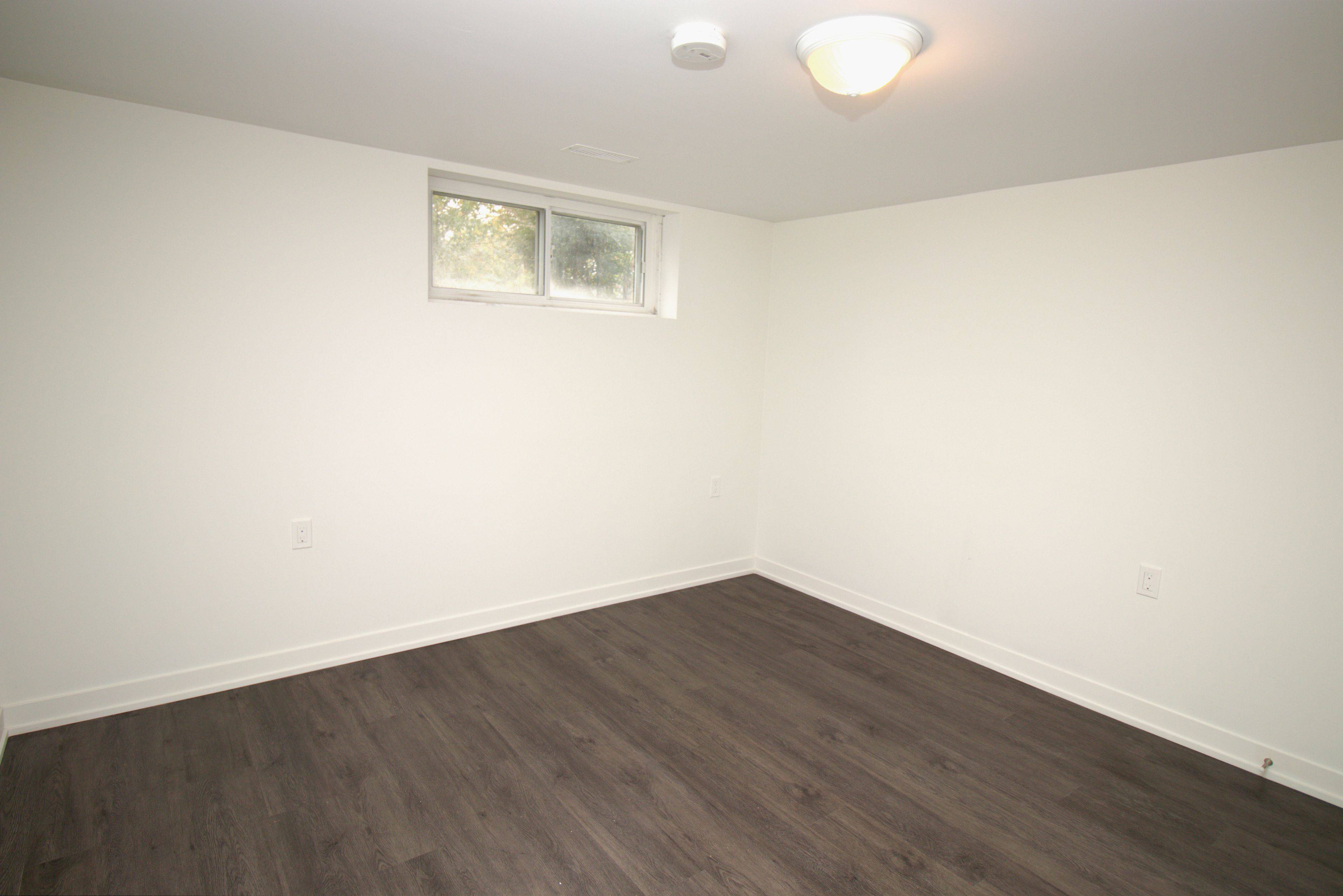 Toronto E04, ON M1P 1X8,Address not disclosed