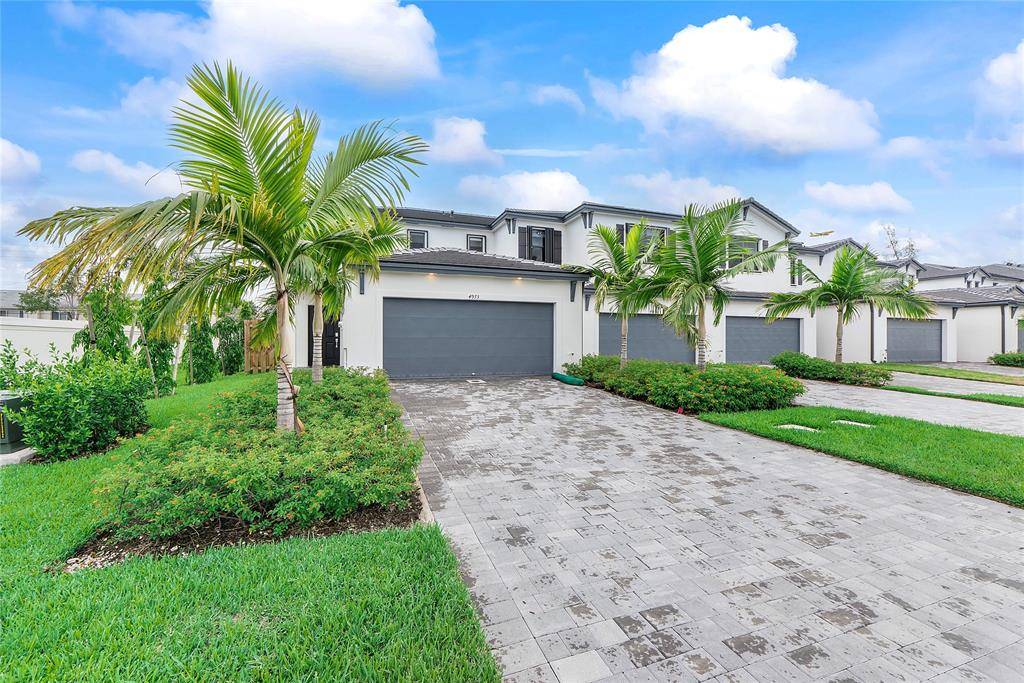 Dania Beach, FL 33312,4973 Oakmont Drive
