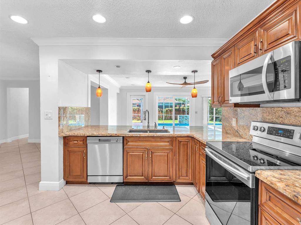 Coral Springs, FL 33065,11762 NW 26th Ct