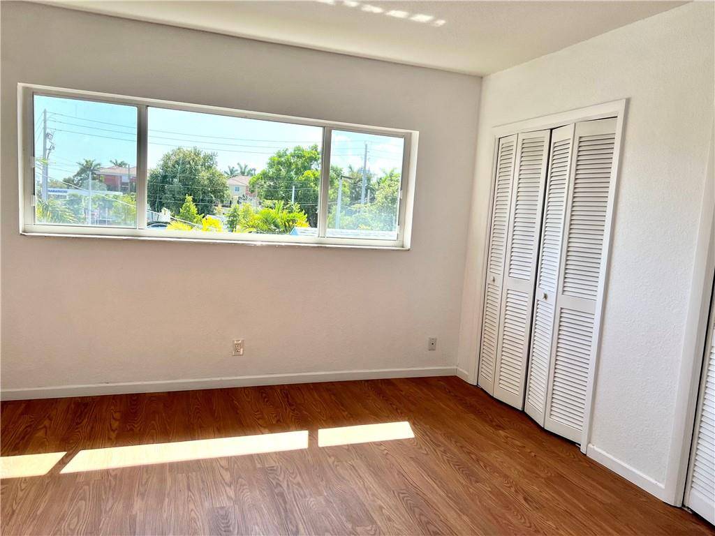 Boynton Beach, FL 33435,2309 S Federal Hwy #13