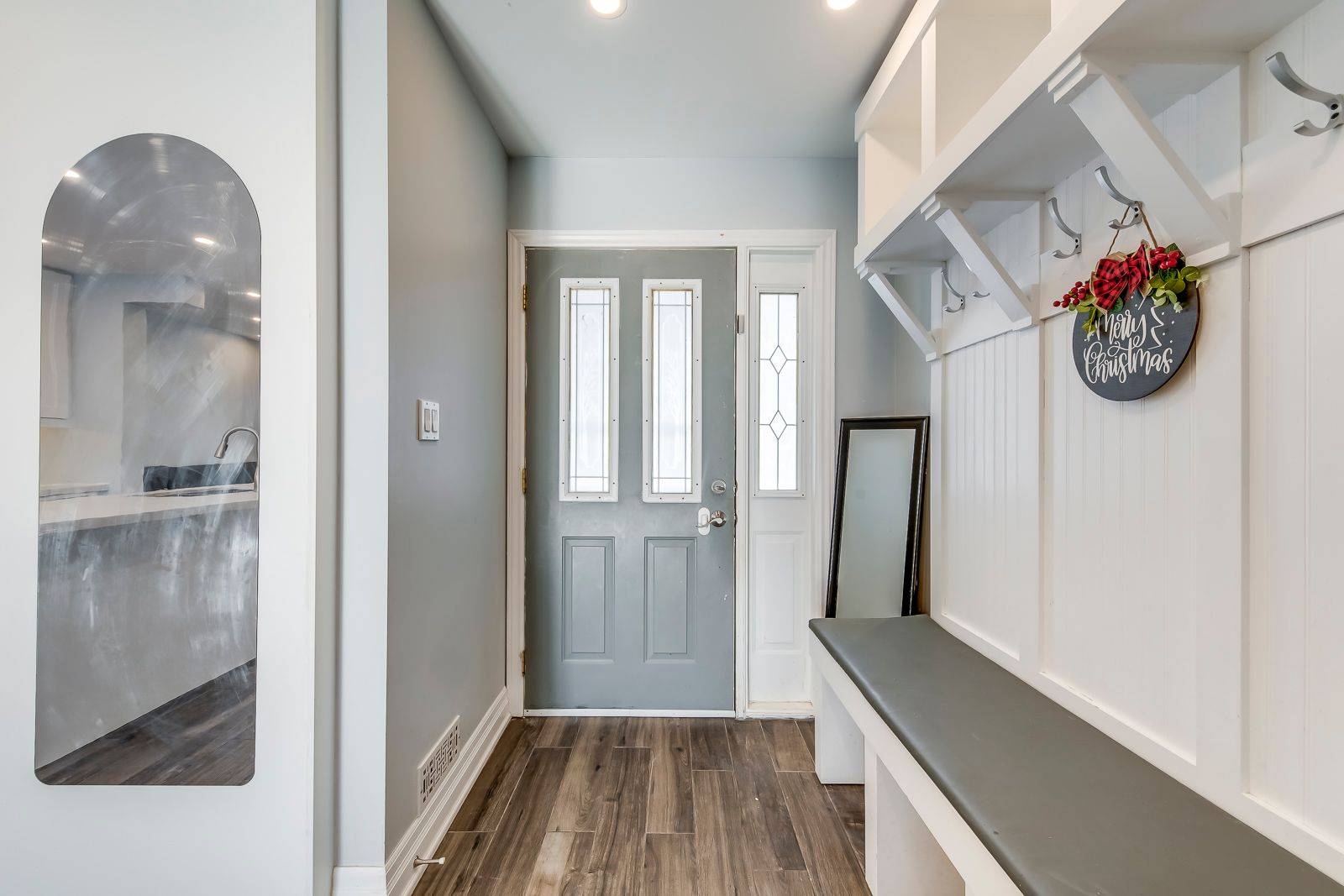 Mississauga, ON L5N 1J1,5 Bow River CRES S