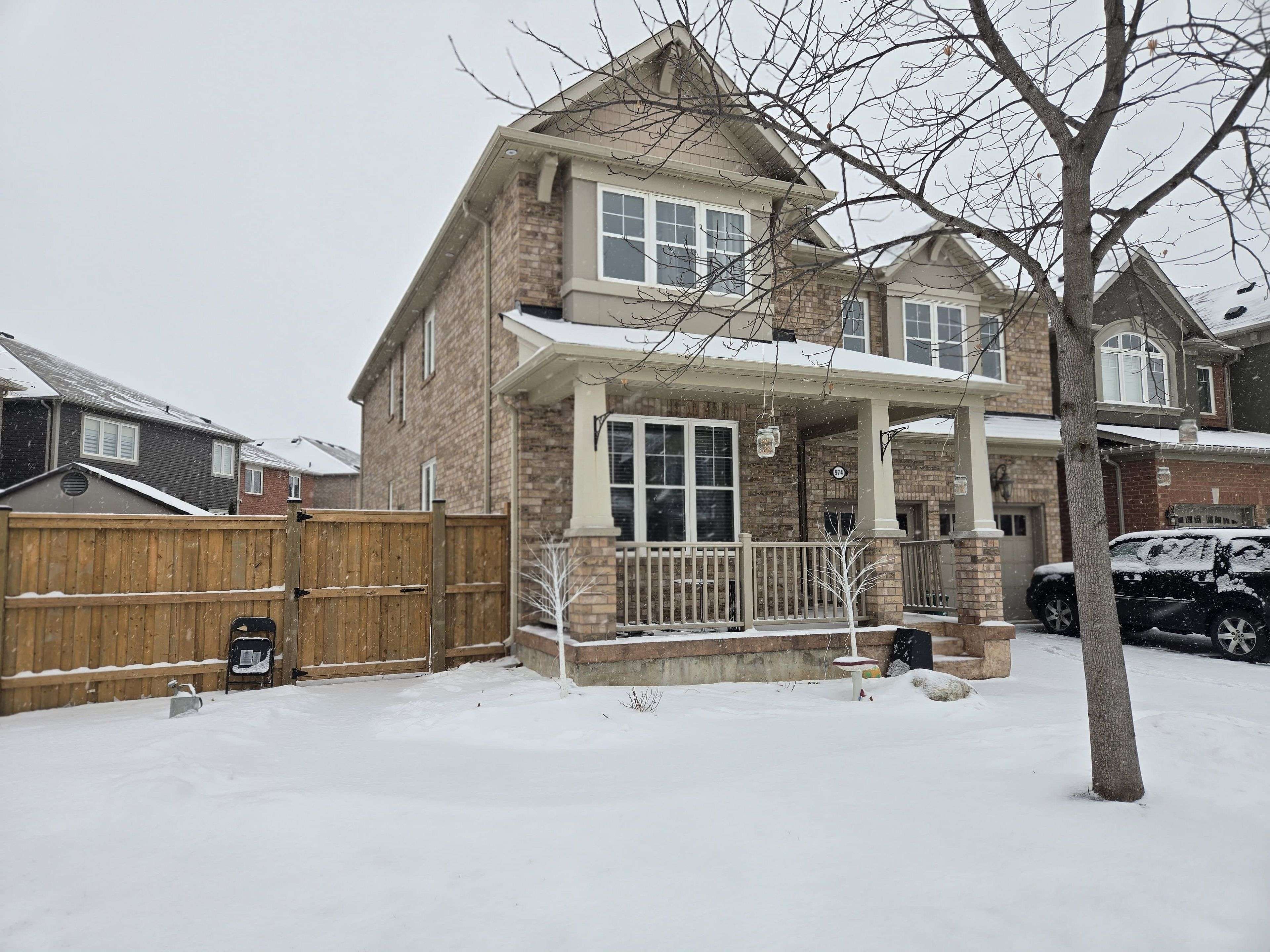 Milton, ON L9T 7T1,974 Seivert PL #BASEMENT