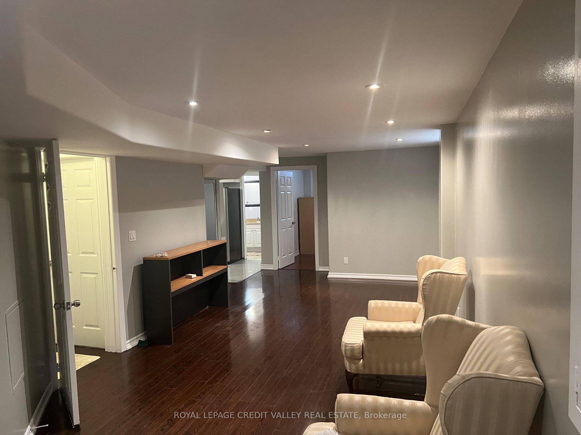 Brampton, ON L6X 5C8,7 Albright RD #Bsmt