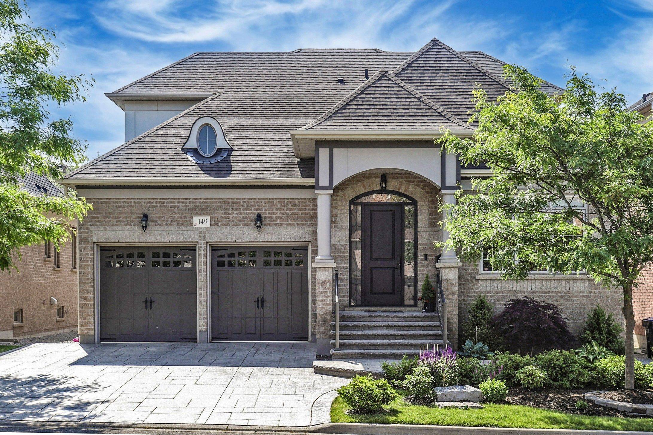 Brampton, ON L6Y 0S3,149 Coastline DR