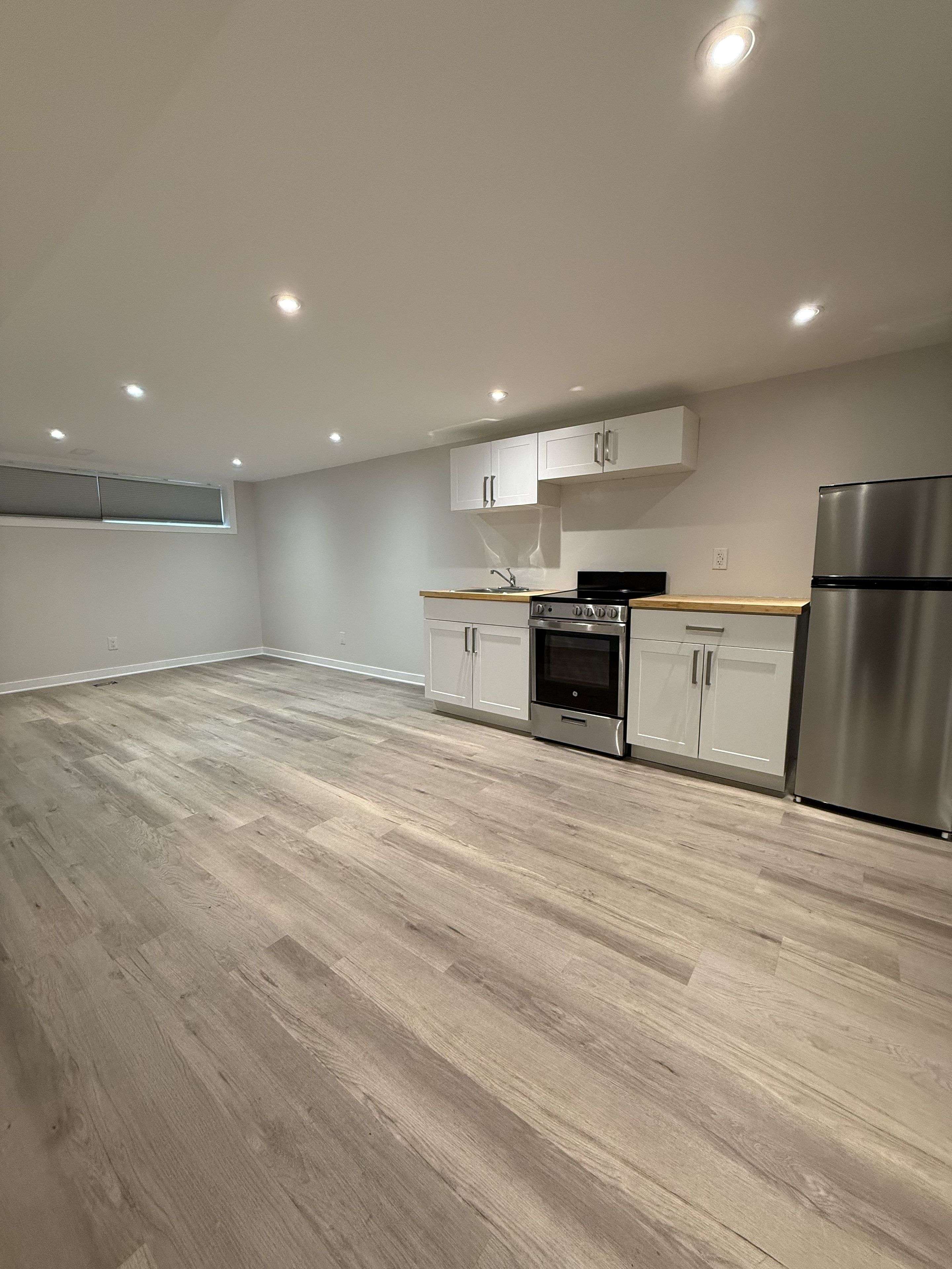 Toronto W05, ON M9L 2E1,130 Duncanwoods DR #Bsmt