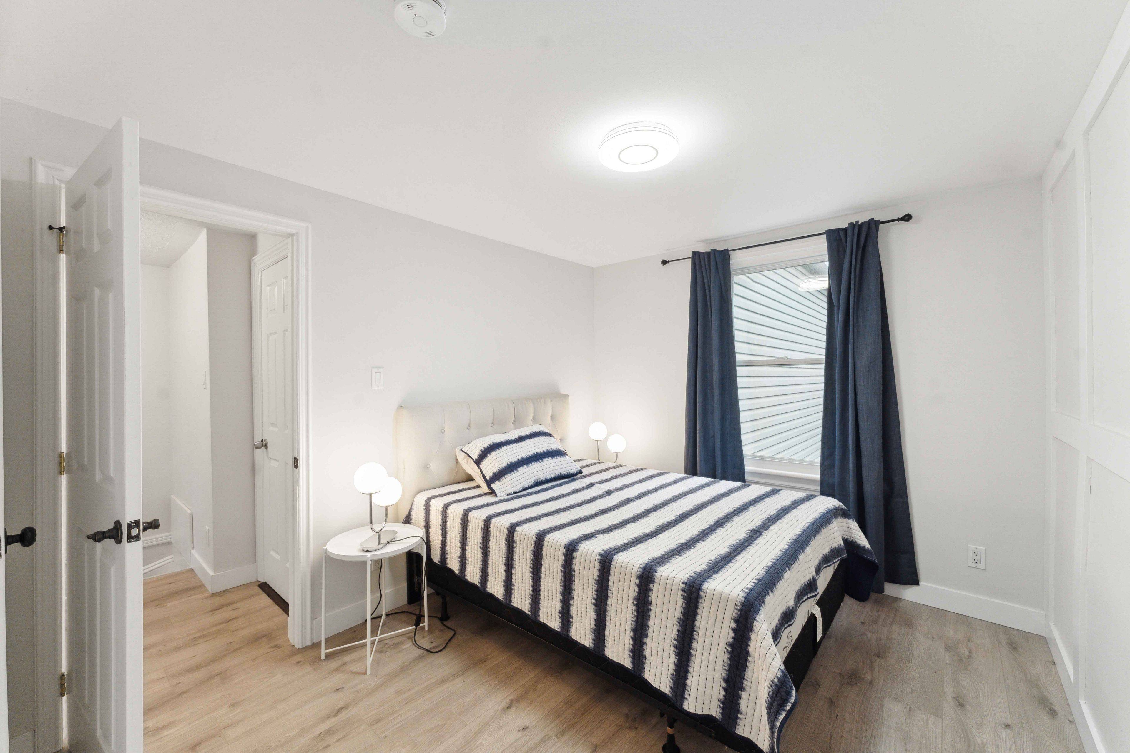 Lower Town - Sandy Hill, ON K1N 7L3,162 KING EDWARD AVE