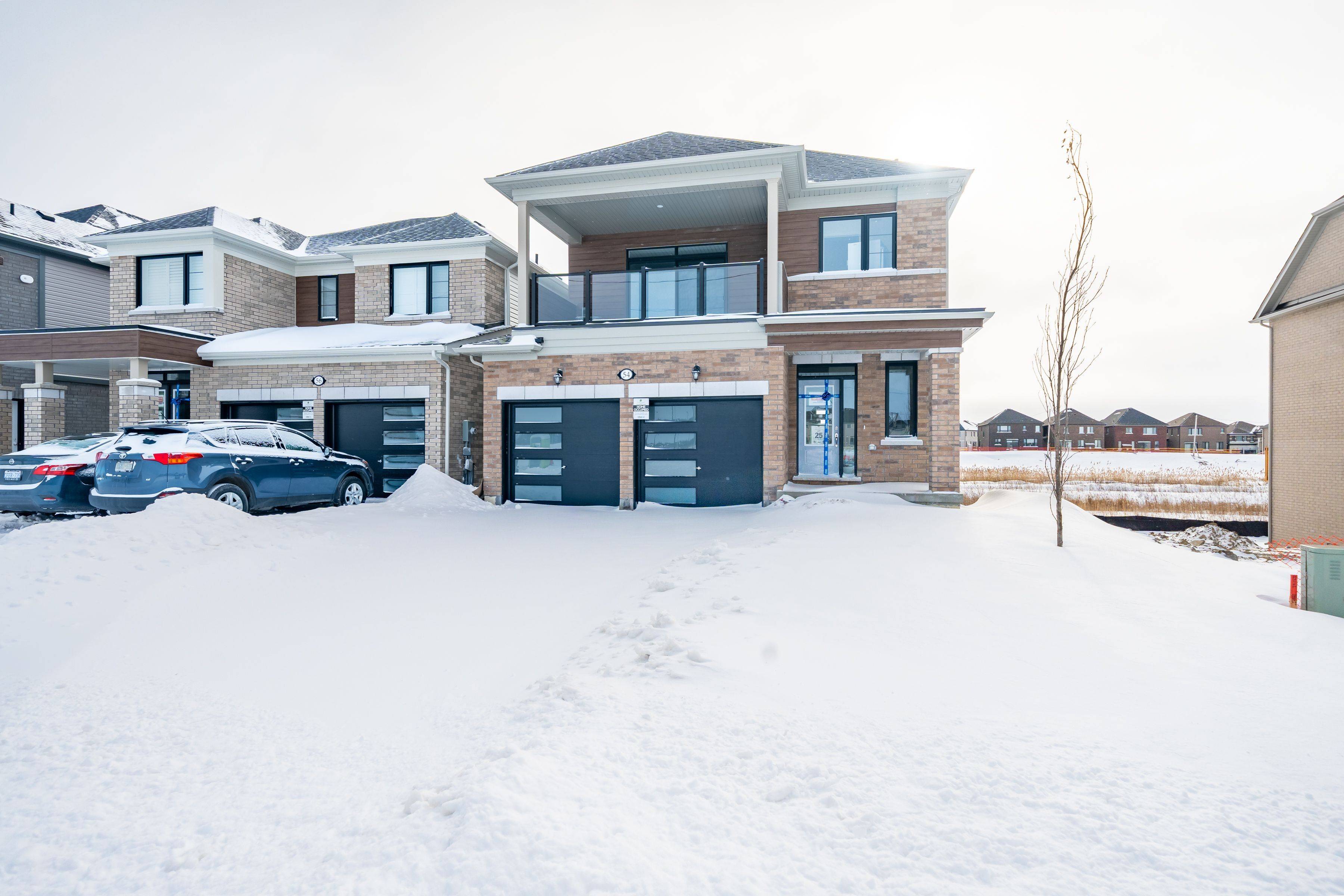 Kawartha Lakes, ON K9V 0S5,54 Debois ST ##2nd Flr