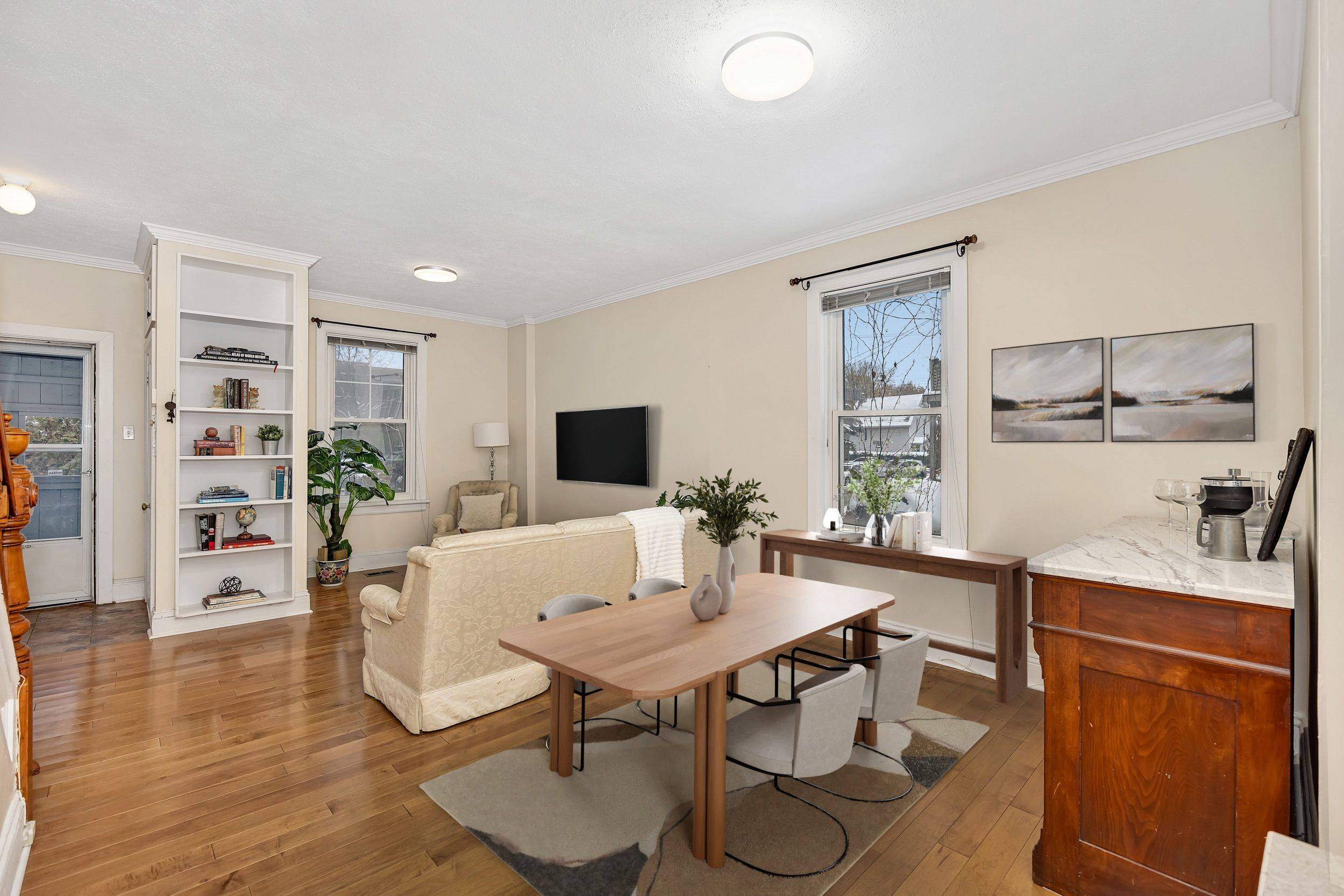 Ottawa Centre, ON K1R 5J3,681 1/2 Cooper ST