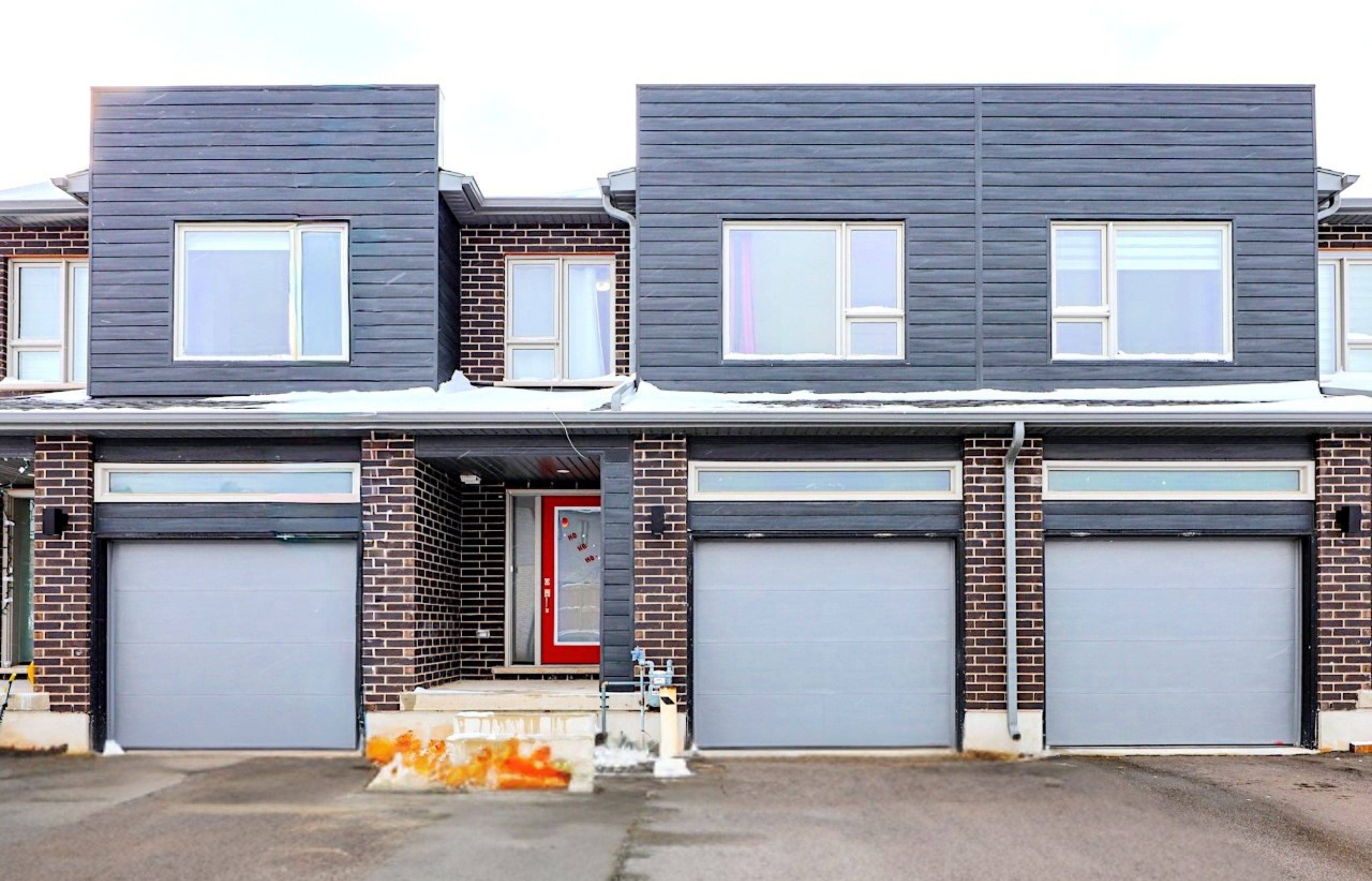 Kitchener, ON N2R 0R8,105 Pony WAY