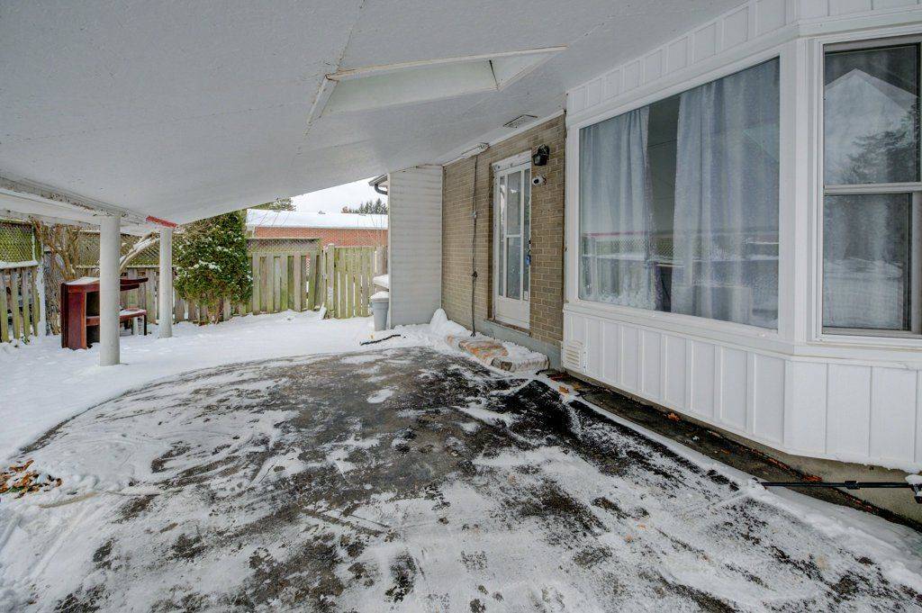 London East, ON N5V 1N4,33 GARLAND CRES