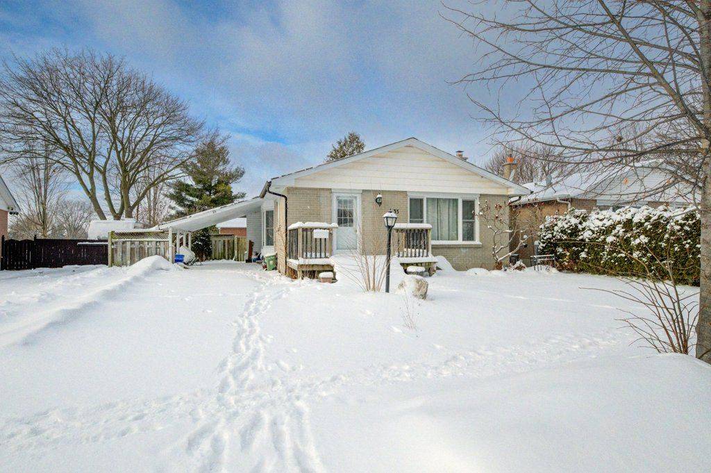 London East, ON N5V 1N4,33 GARLAND CRES