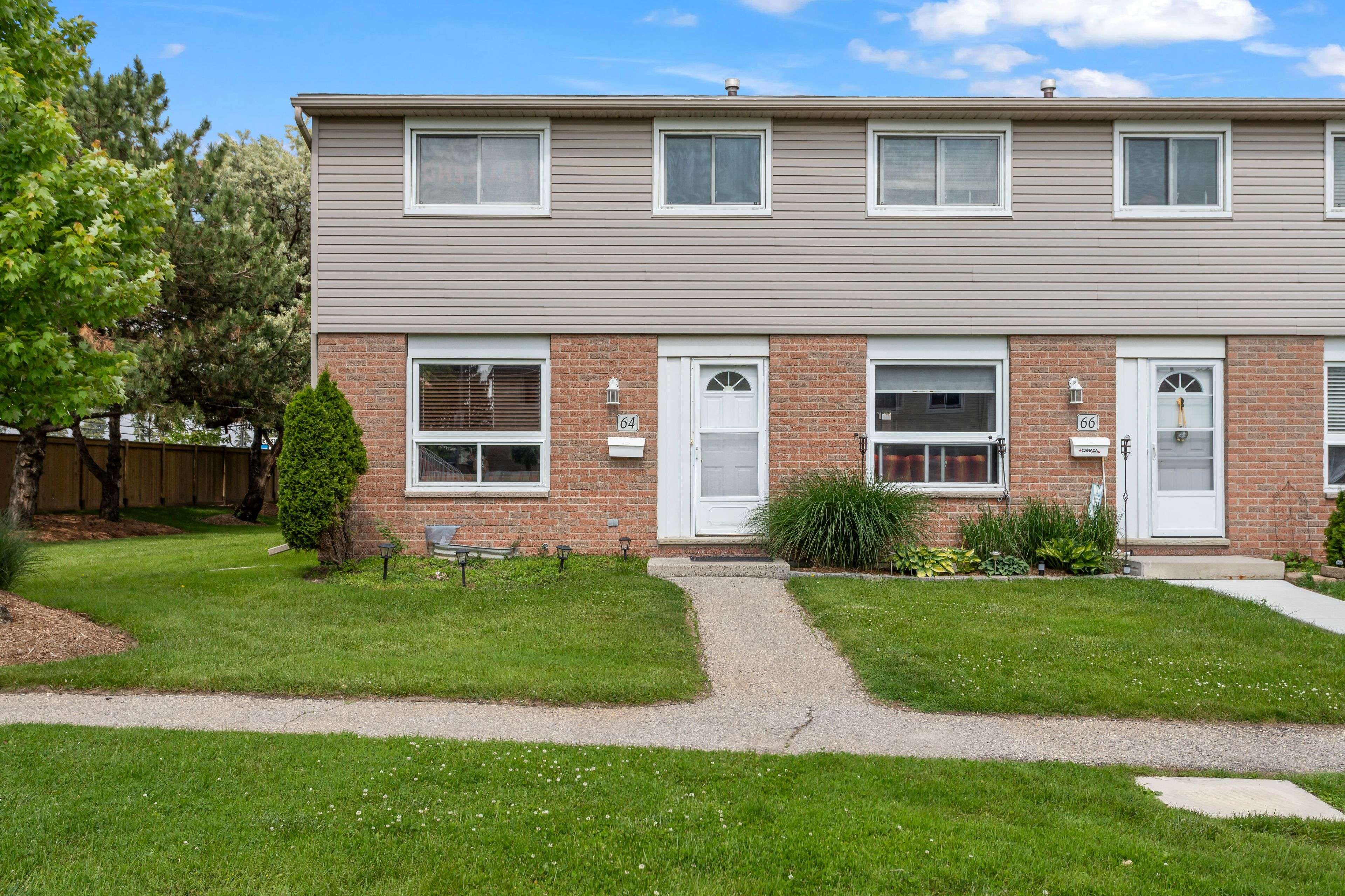 London East, ON N5V 3N3,40 Tiffany DR #64