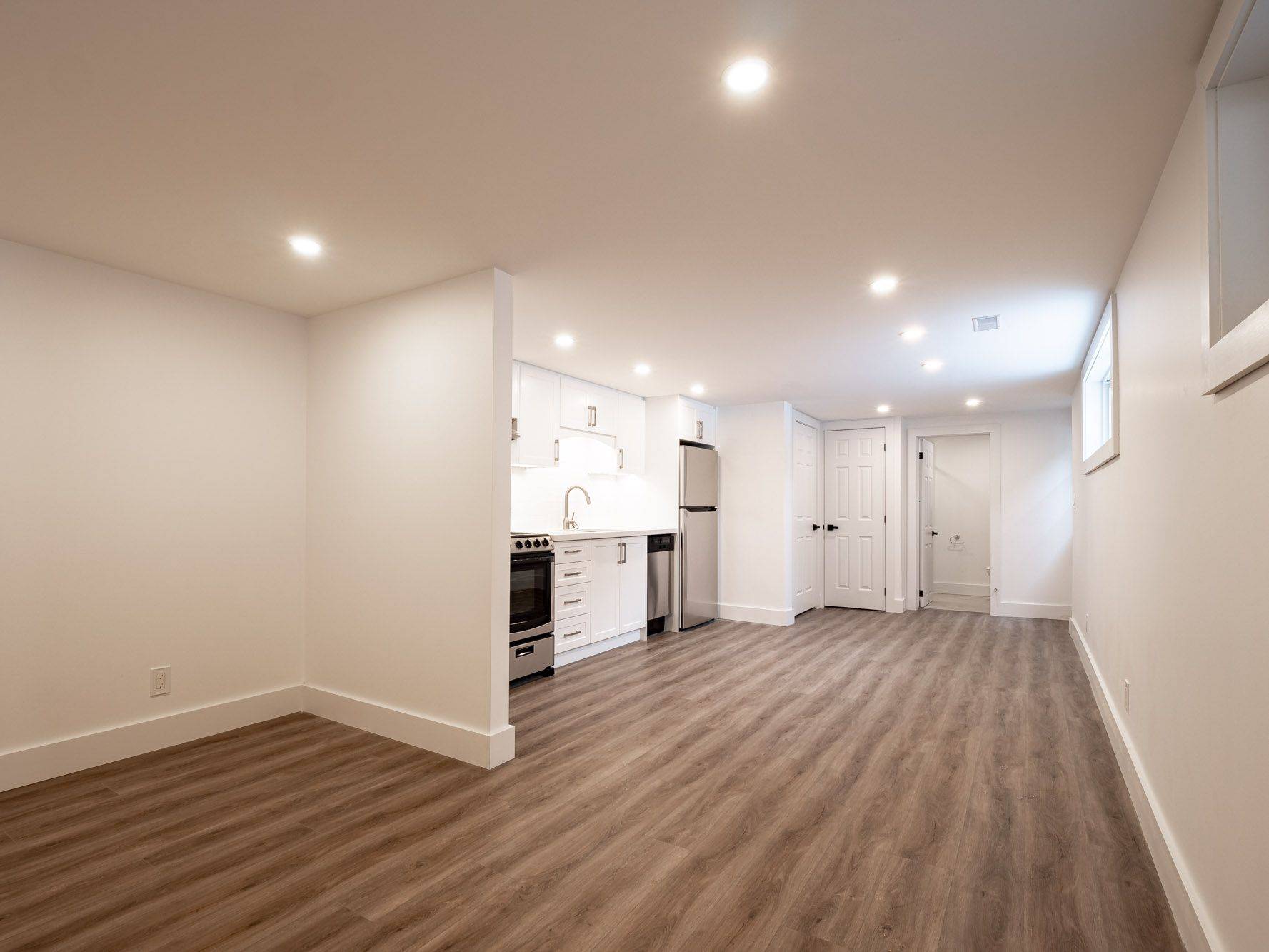 Niagara Falls, ON L2G 5X6,7160 Waters AVE #LOWER