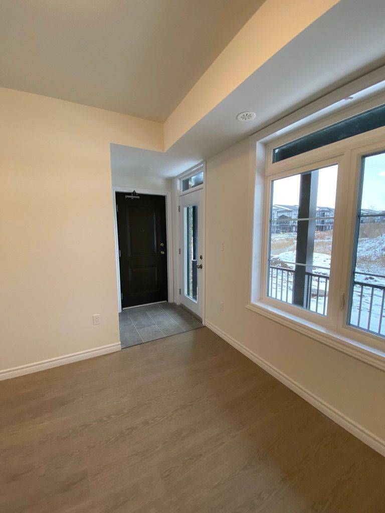 Kitchener, ON N2R 0T6,26 Lomond LN