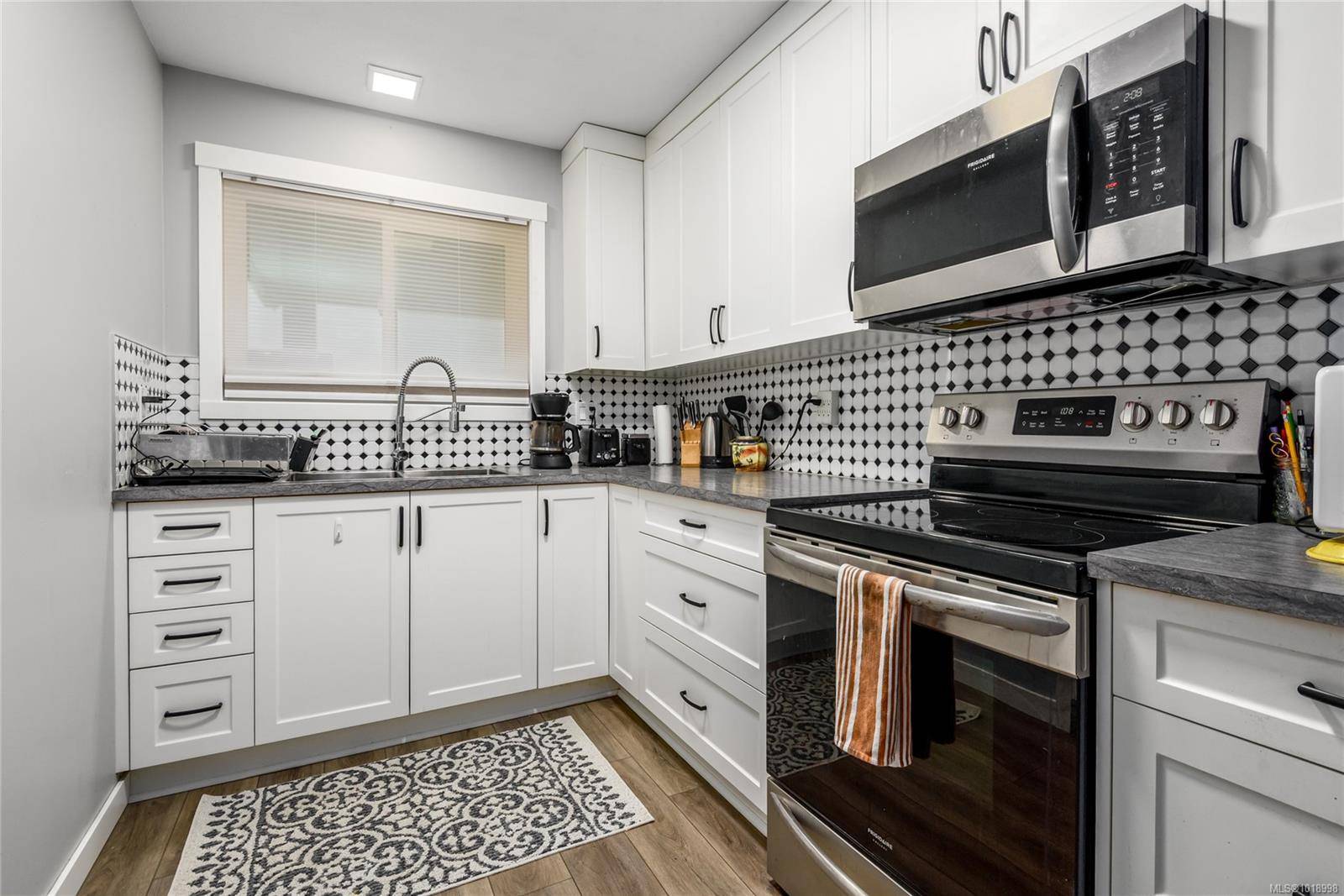 Courtenay, BC V9N 3E9,1540 Piercy Ave #219