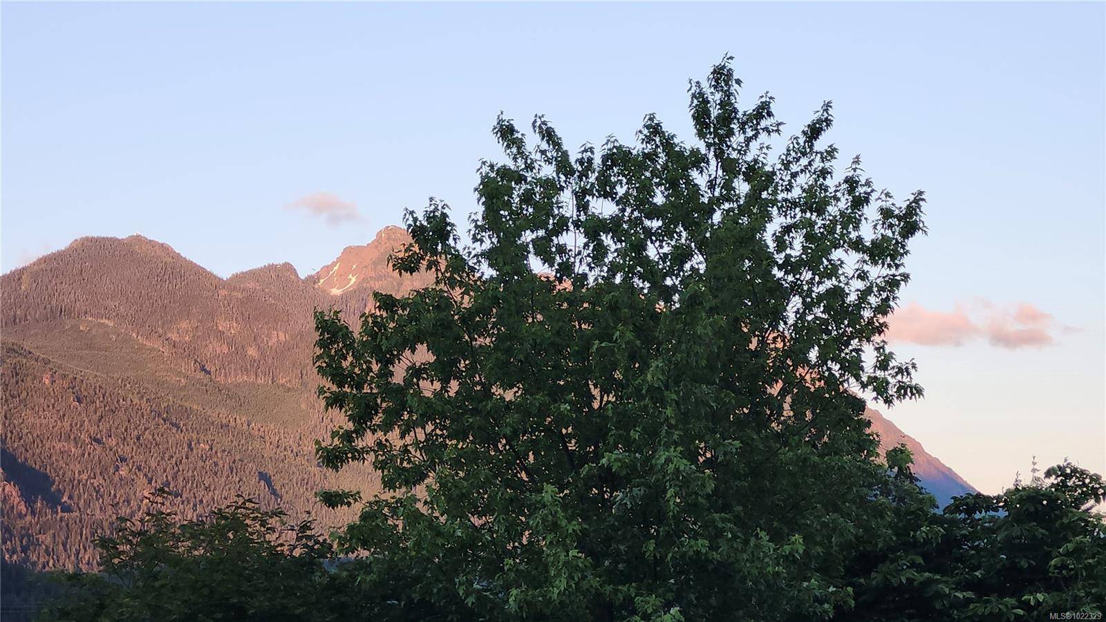 Sayward, BC V0P 1R0,261 Ambleside Dr