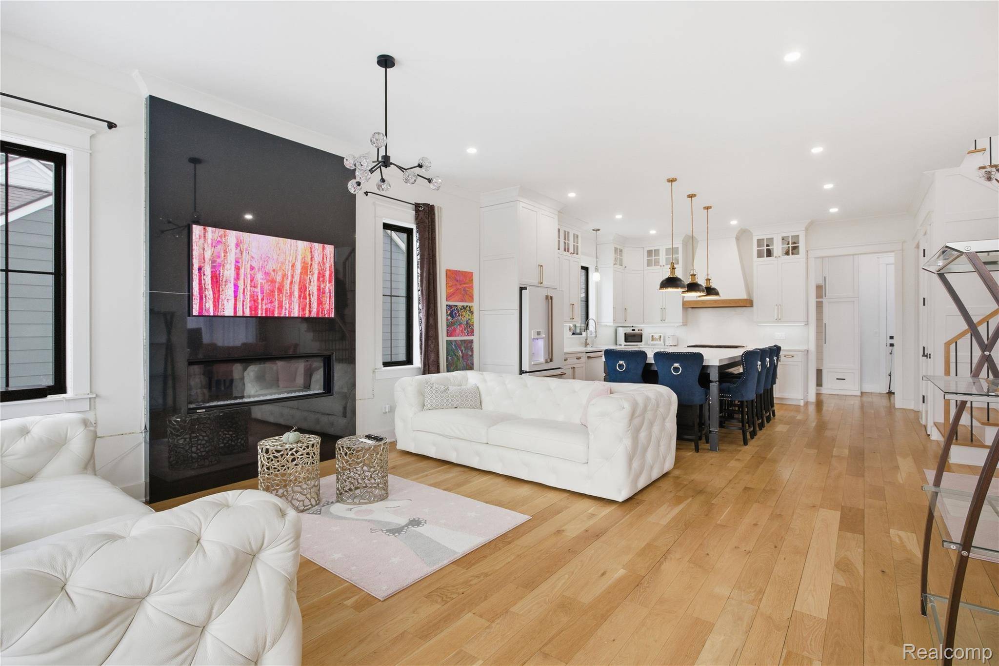 Birmingham, MI 48009,1211 E Lincoln ST