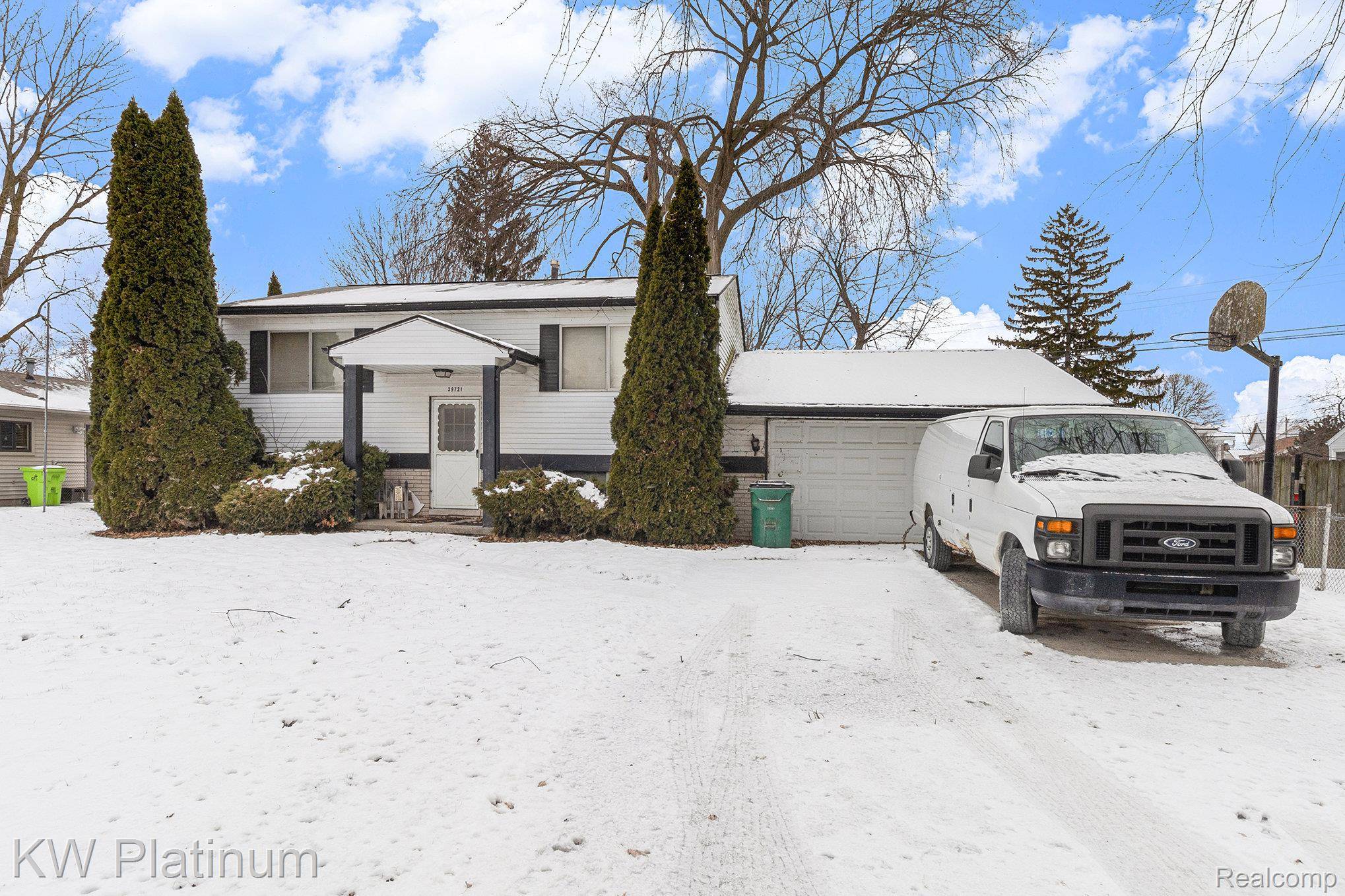 Harrison Township, MI 48045,39721 Camp ST