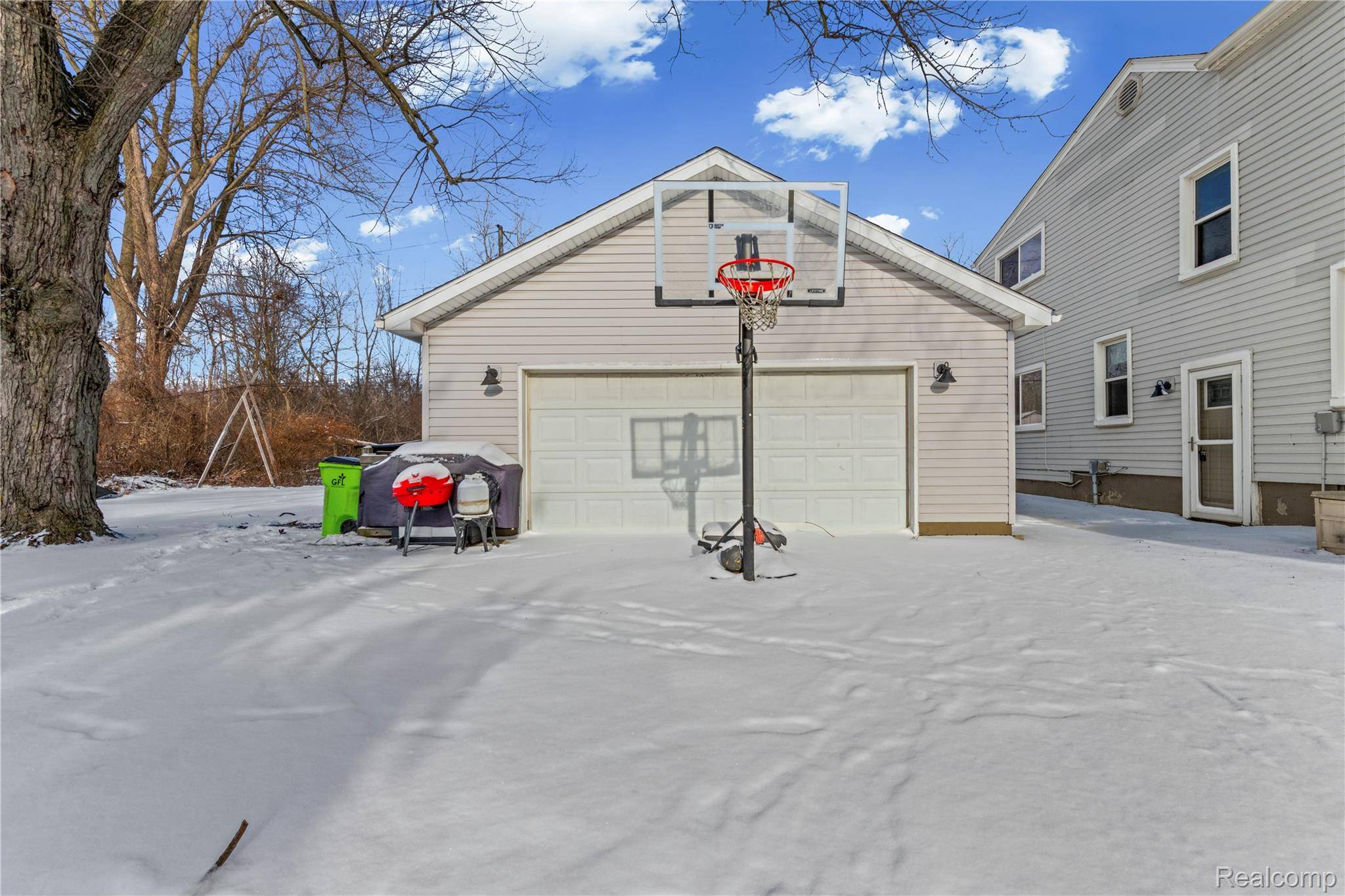 Flat Rock, MI 48134,26730 Will Carleton Road RD