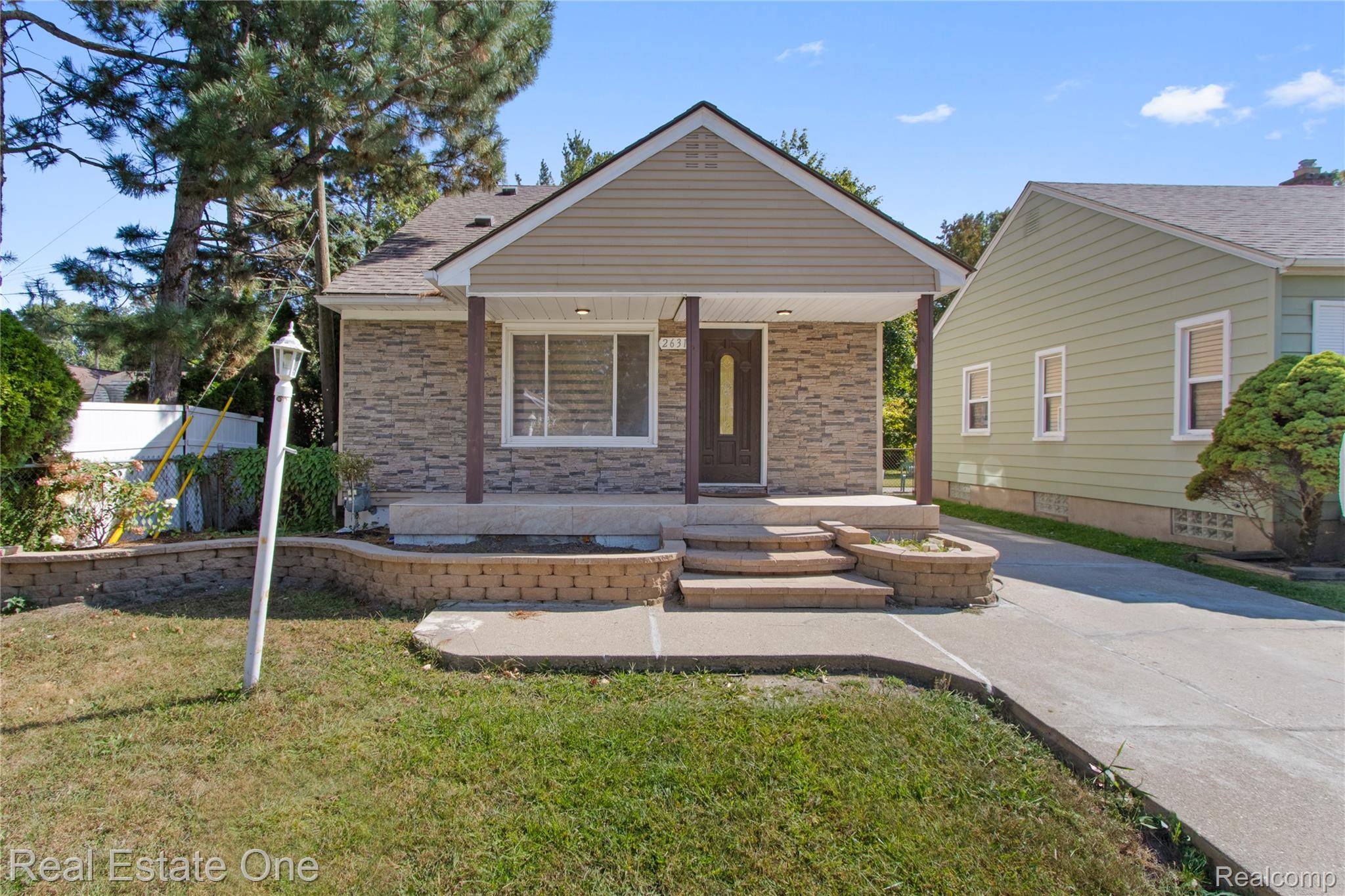 Dearborn, MI 48124,2631 Parker ST