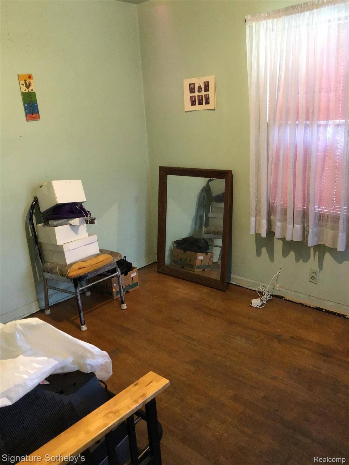 Detroit, MI 48213,9214 HAYES ST