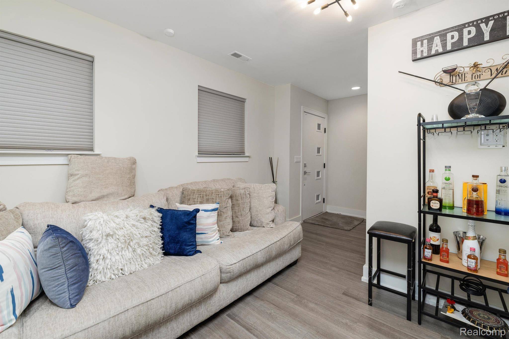 Detroit, MI 48207,1049 Hampton (Unit 44) CIR