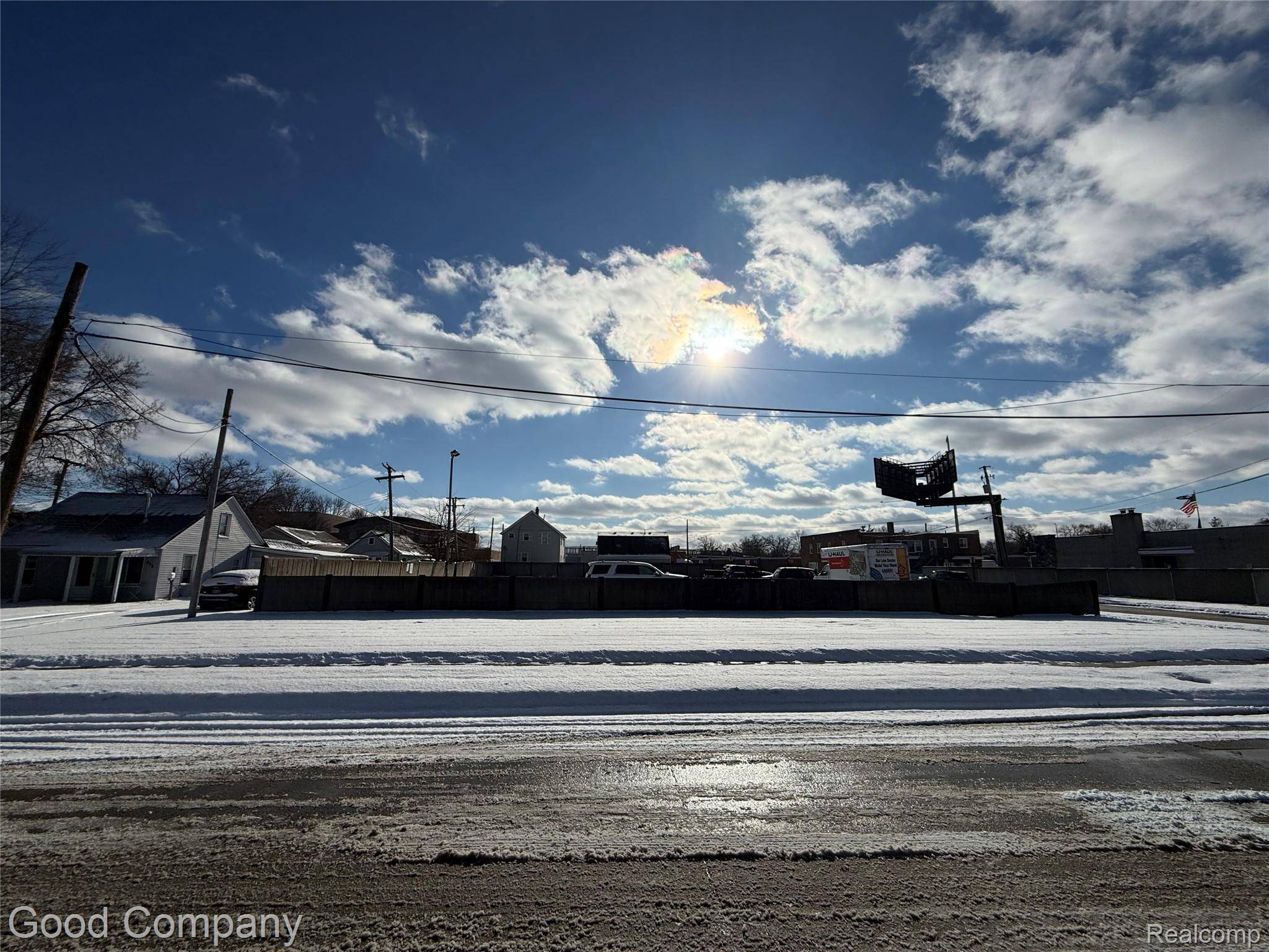 Hazel Park, MI 48030,000 Vassar