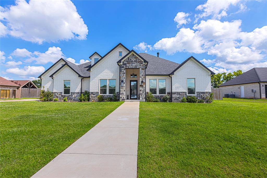 Mount Pleasant, TX 75455,217 DEVONSHIRE