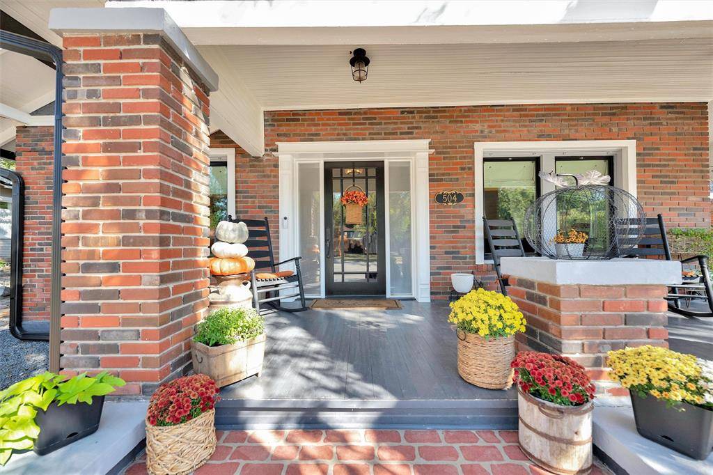 Weatherford, TX 76086,504 W Lee Avenue