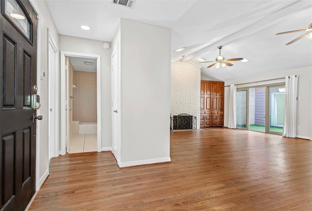 Dallas, TX 75248,6807 Anglebluff Circle