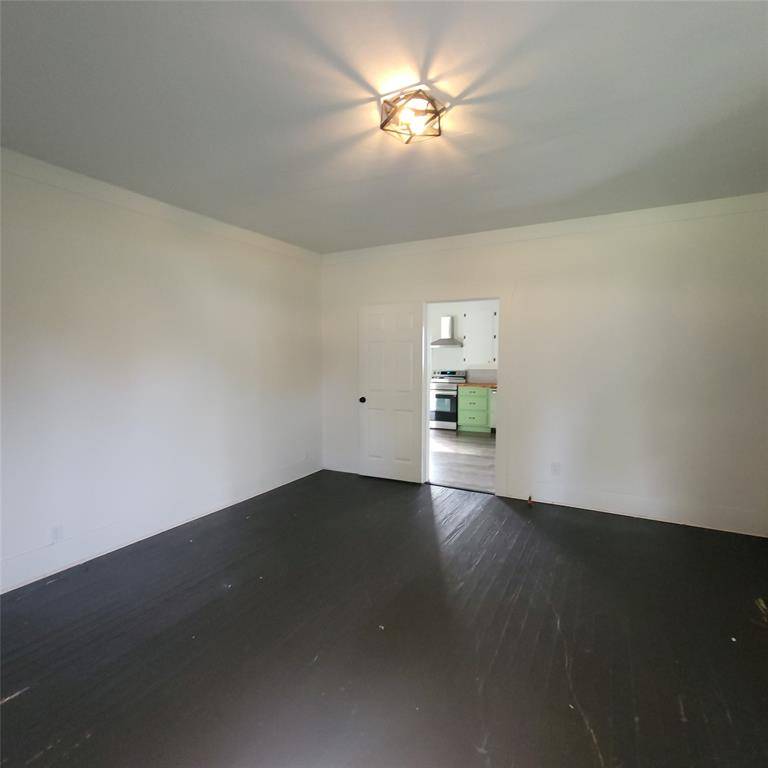 Kerens, TX 75144,410 3rd Street