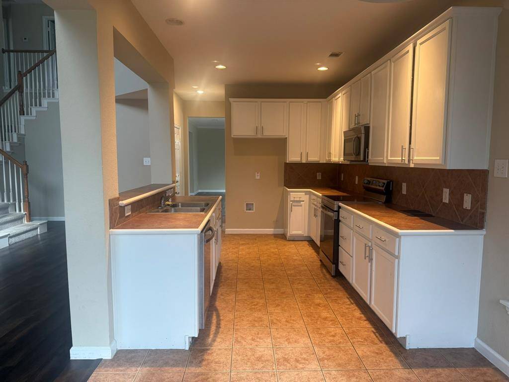 Little Elm, TX 75068,2844 Cascade Cove Drive