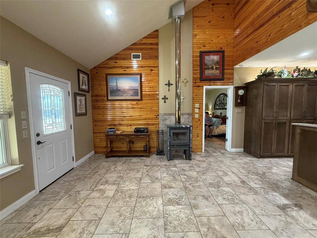 Comanche, TX 76442,2100 CR 419