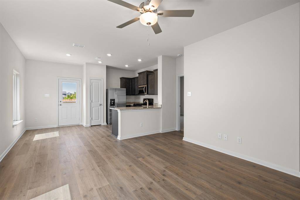 Ponder, TX 76259,8320 White Wolf Trail