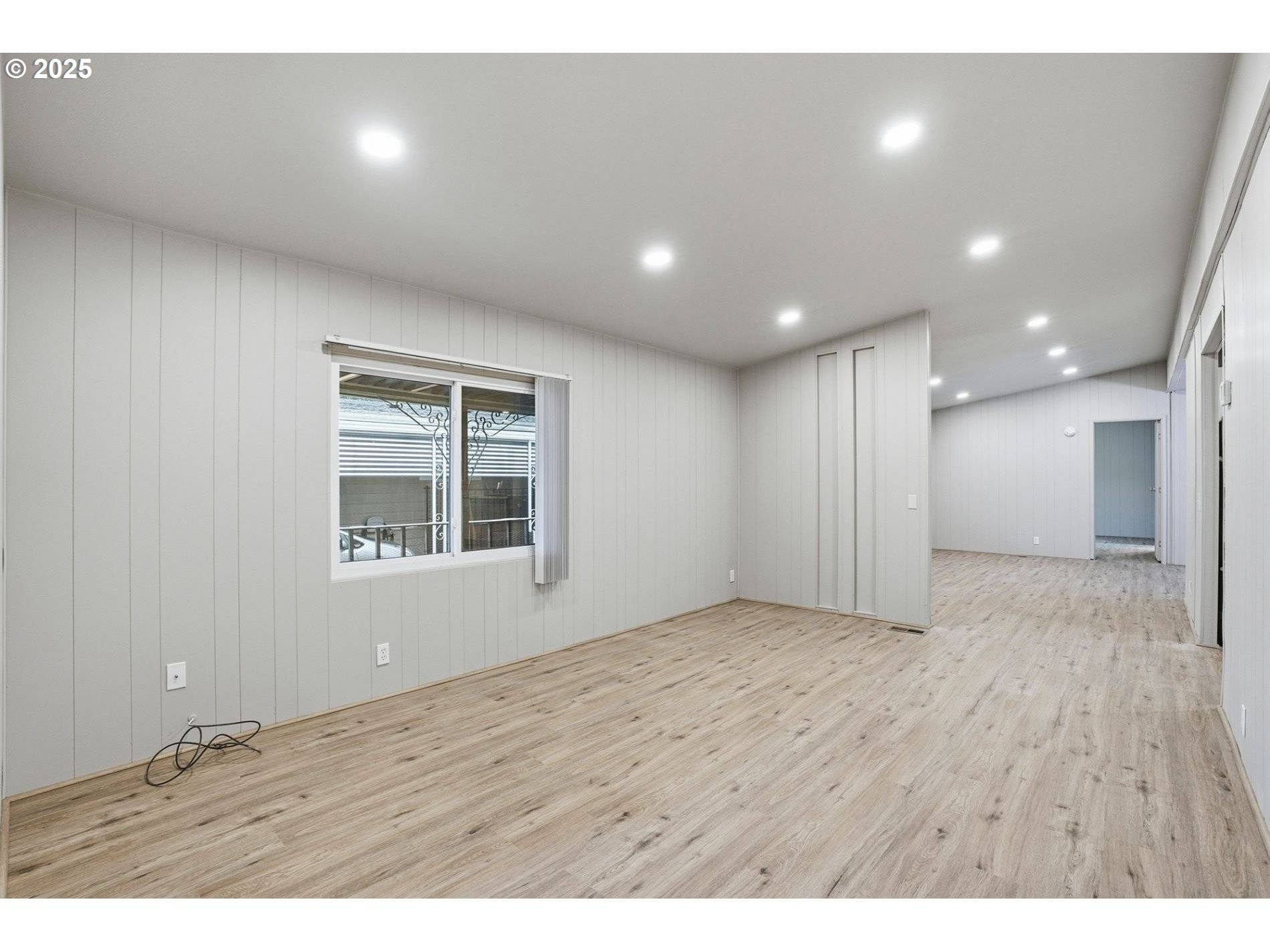 Fairview, OR 97024,21100 NE SANDY BLVD #59