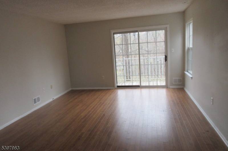 Mahwah Twp., NJ 07430,1360 Oxford St