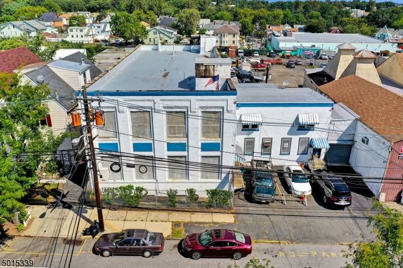 Newark City, NJ 07104,245-249 VERONA AVE