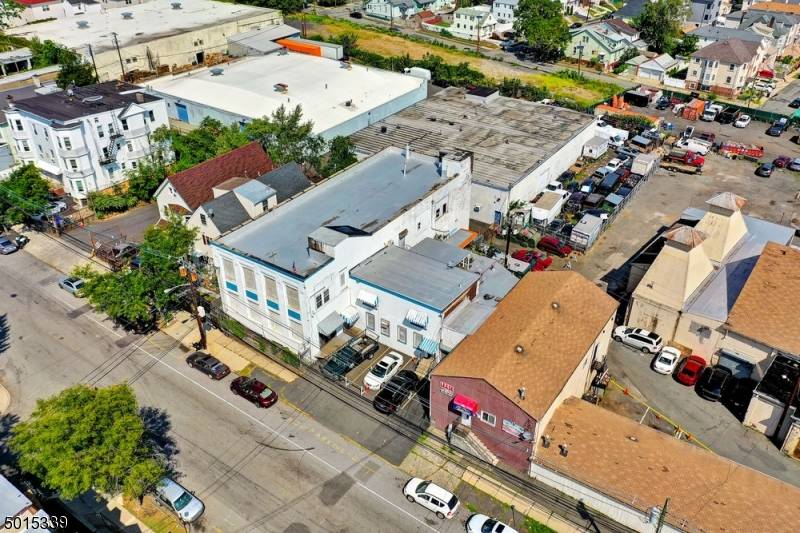 Newark City, NJ 07104,245-249 VERONA AVE