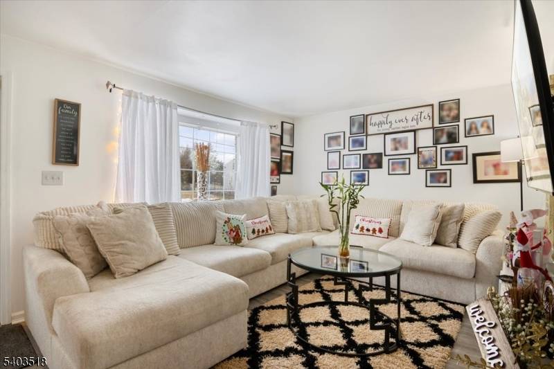 Clifton City, NJ 07013,97 Long Hill Dr